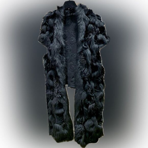 Carmen Marc Valvo Couture 2011 Black Dimensional Cashmere Knit Fur Vest - Picture 11 of 17